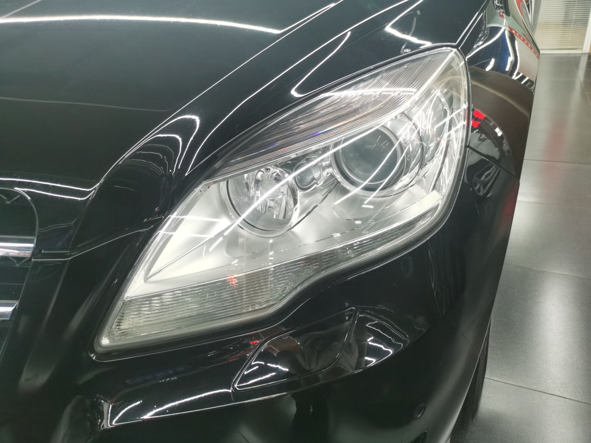 奔驰R级 2010款 R 350 L 4MATIC(进口)