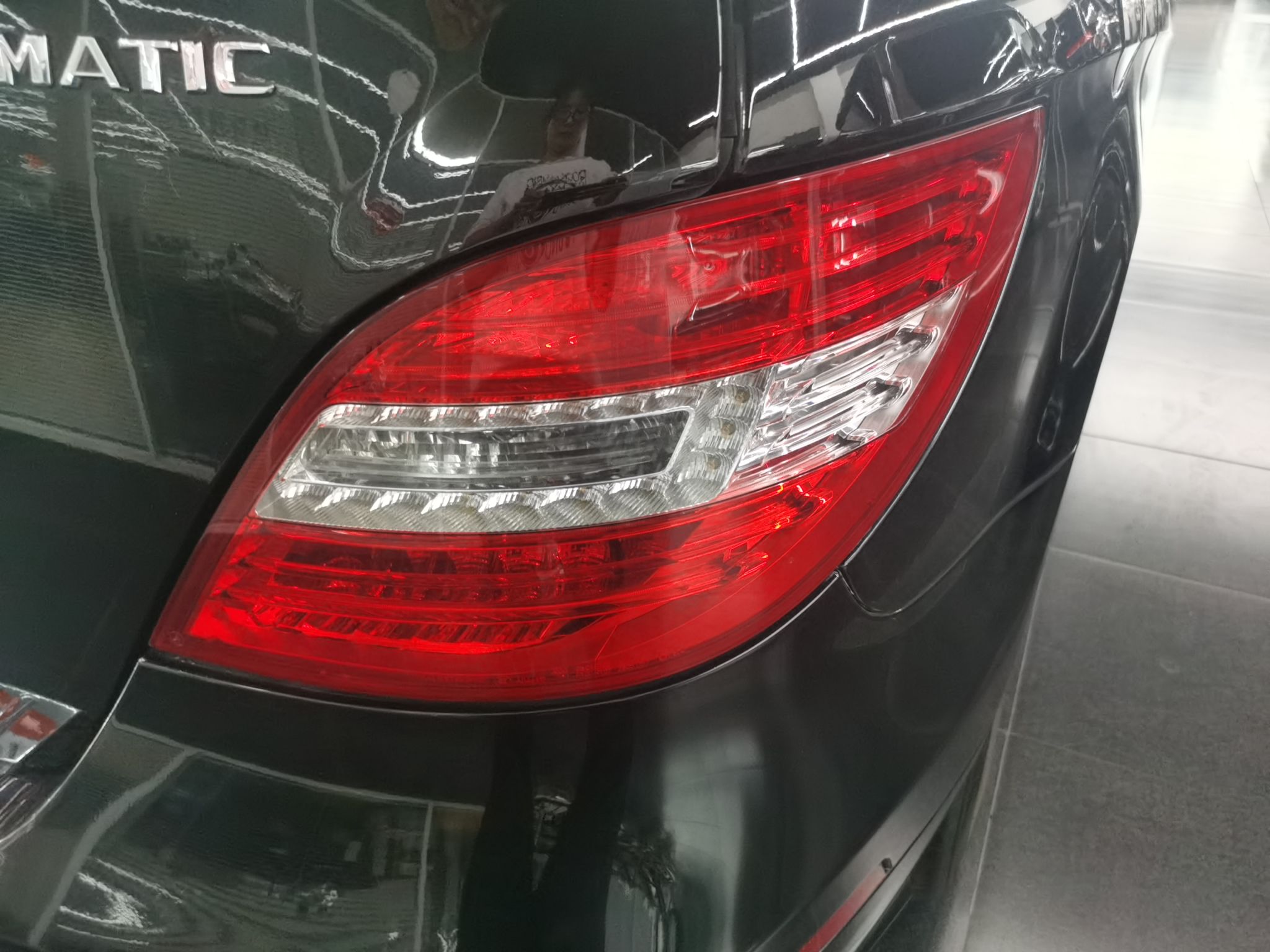 奔驰R级 2010款 R 350 L 4MATIC(进口)