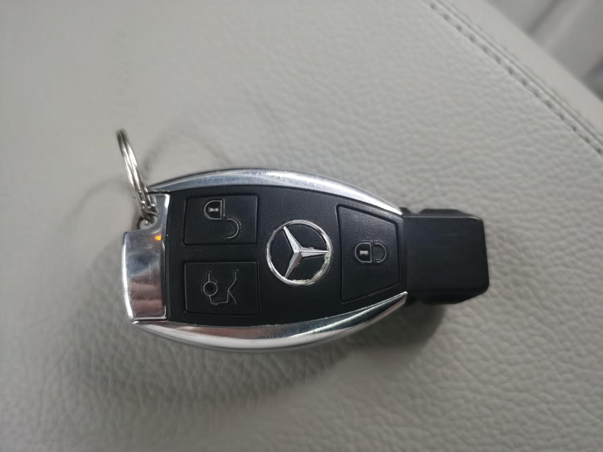 奔驰R级 2010款 R 350 L 4MATIC(进口)