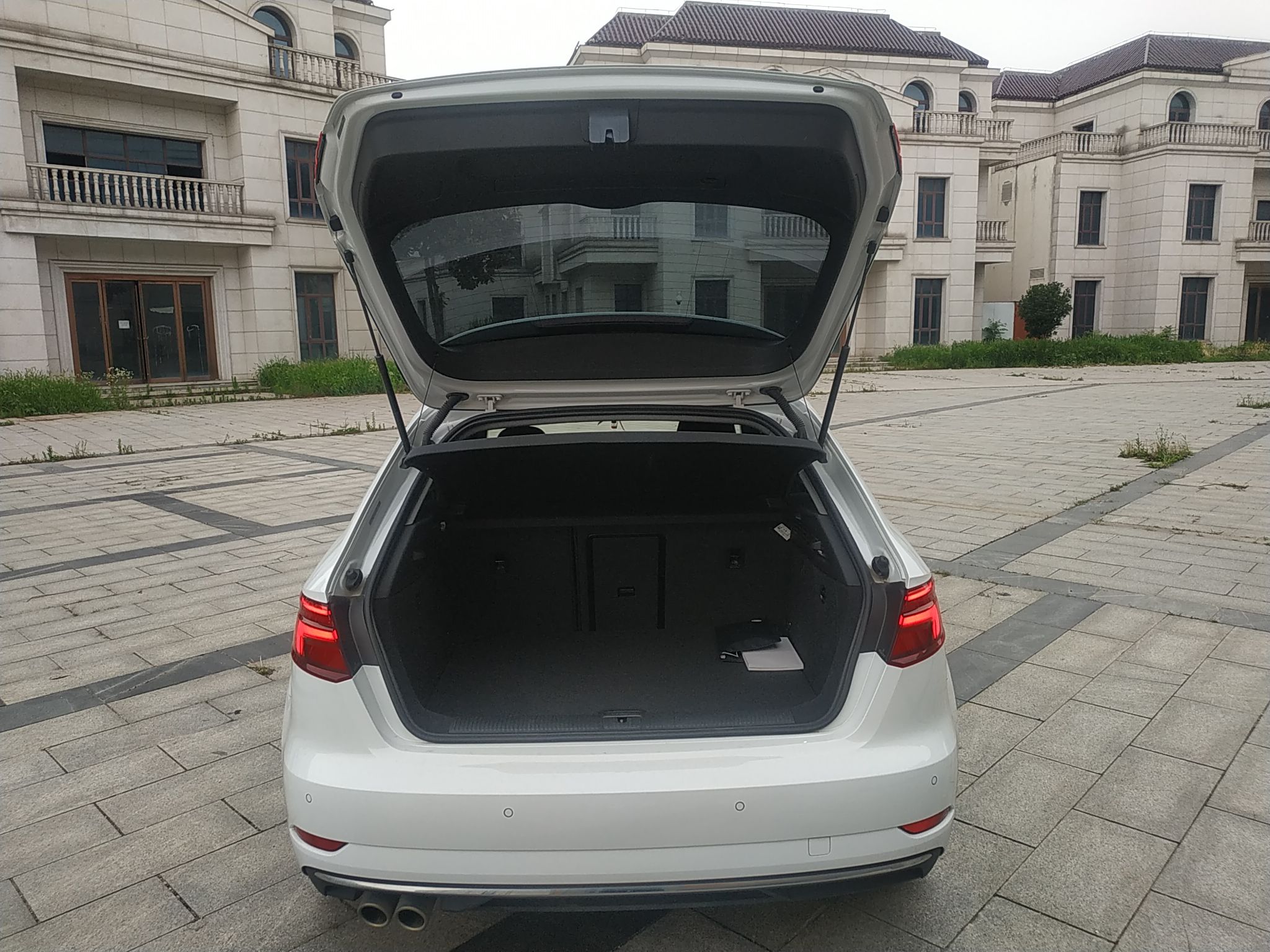 奥迪A3 2020款 改款 Sportback 35 TFSI 进取型 国VI