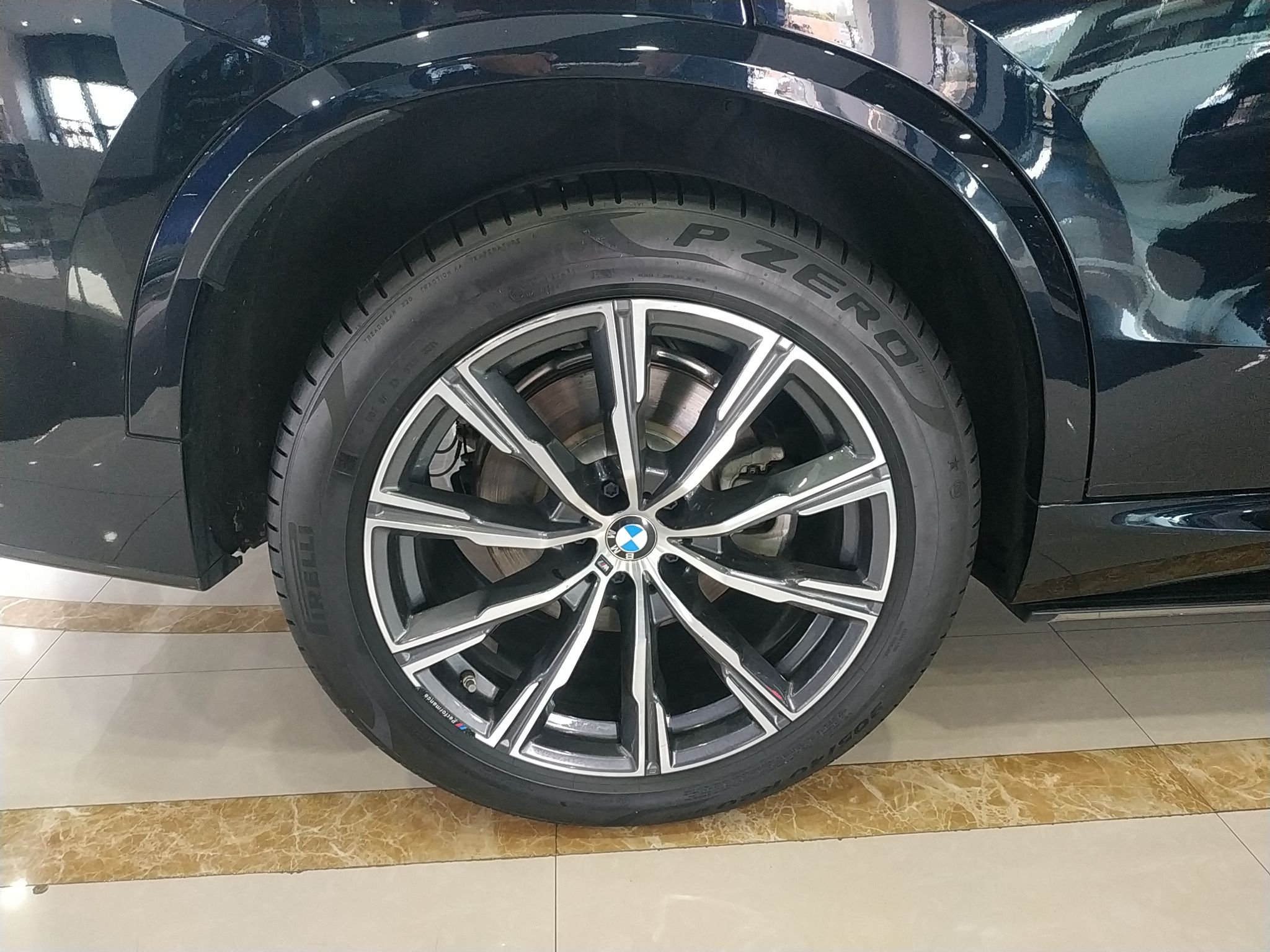 宝马X5 2021款 xDrive40i M运动套装(进口)