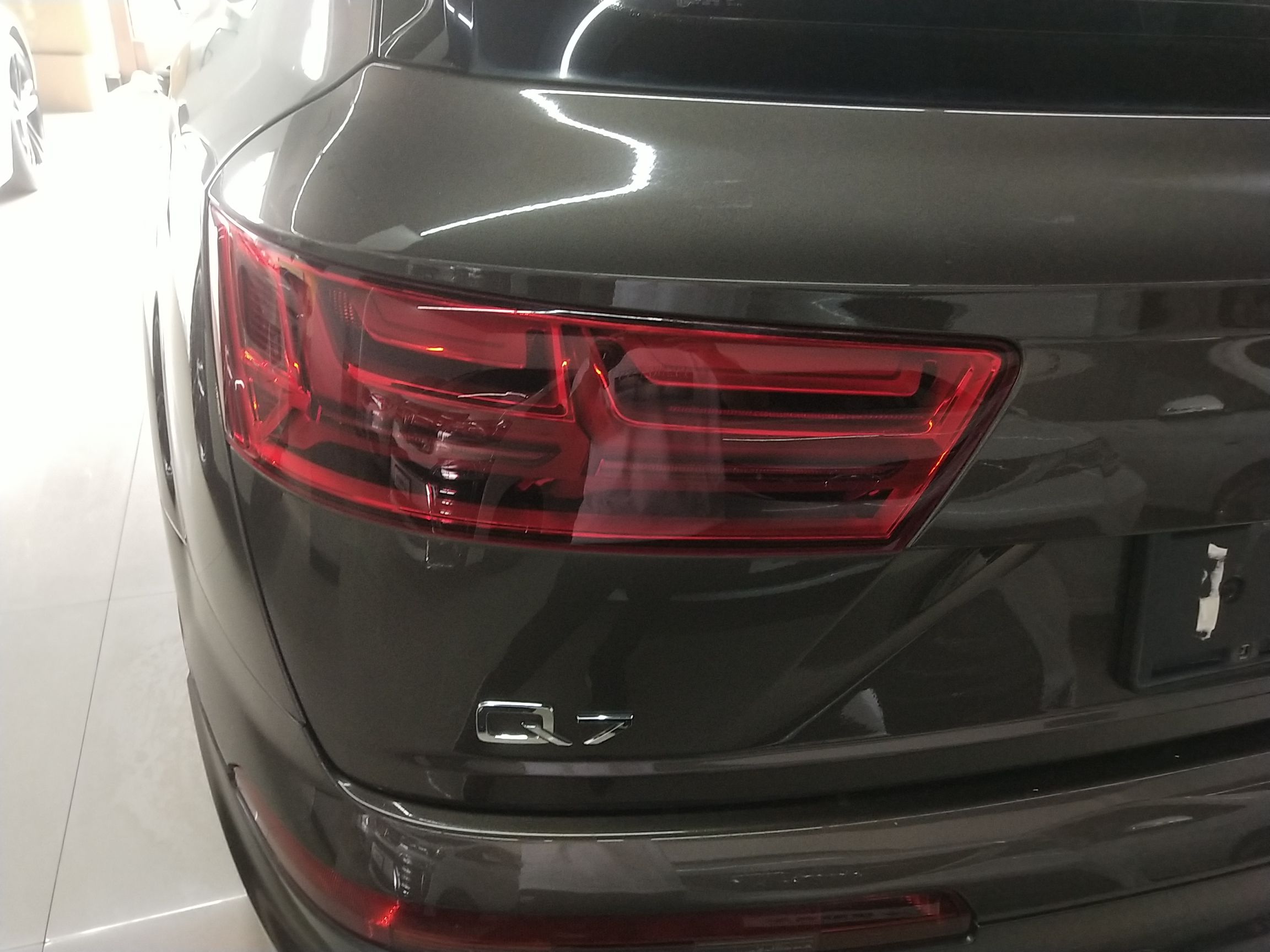 奥迪Q7 2016款 40 TFSI S line运动型(进口)