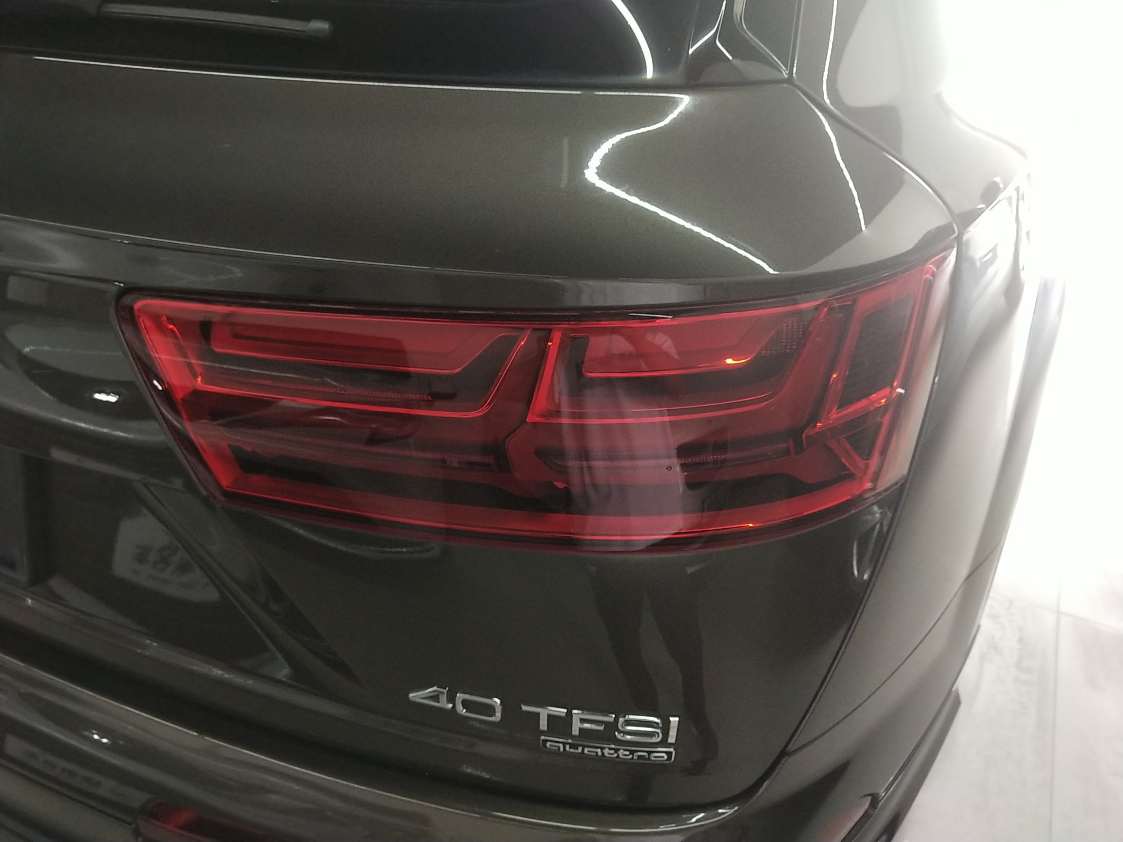 奥迪Q7 2016款 40 TFSI S line运动型(进口)