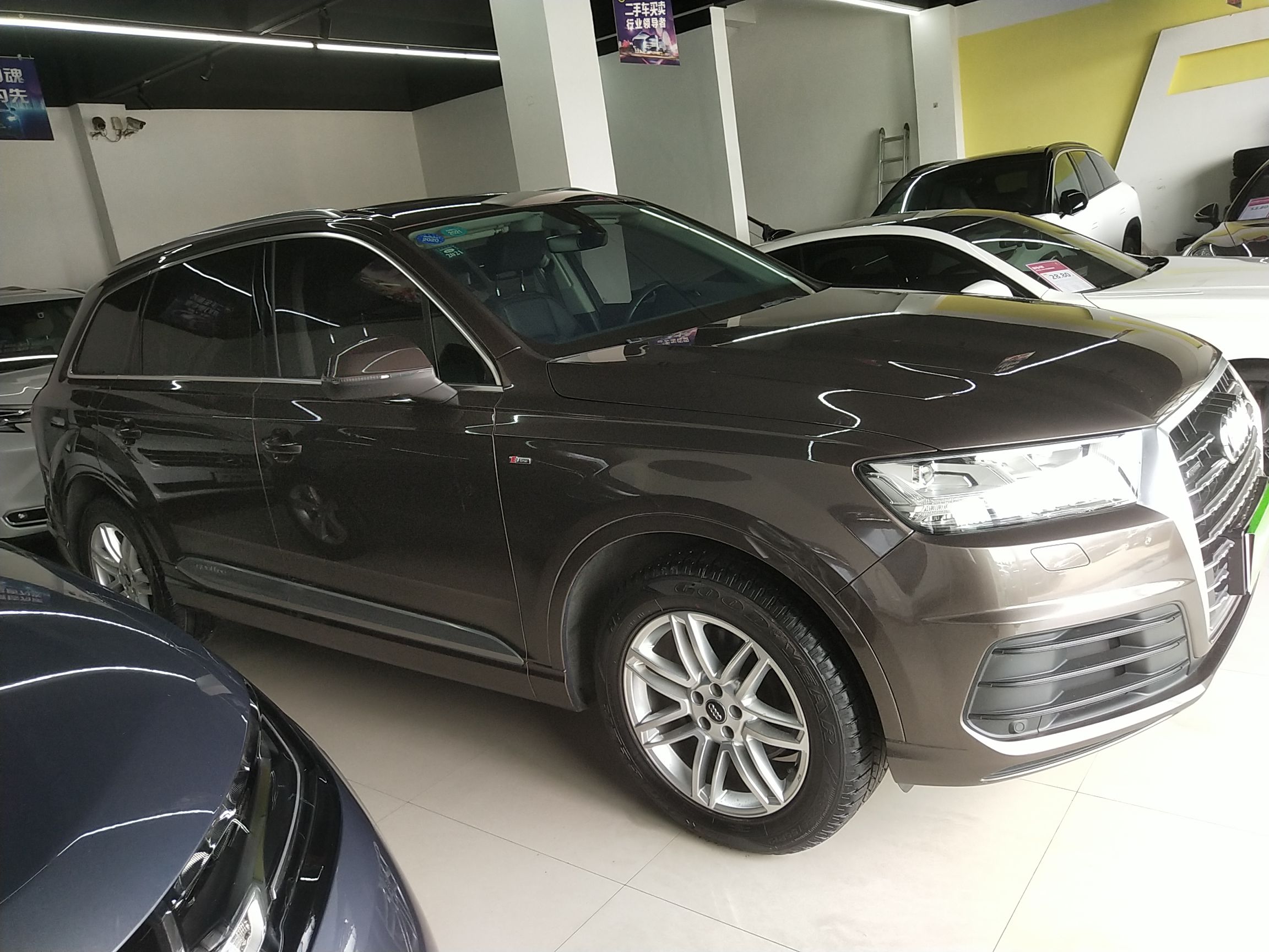 奥迪Q7 2016款 40 TFSI S line运动型(进口)