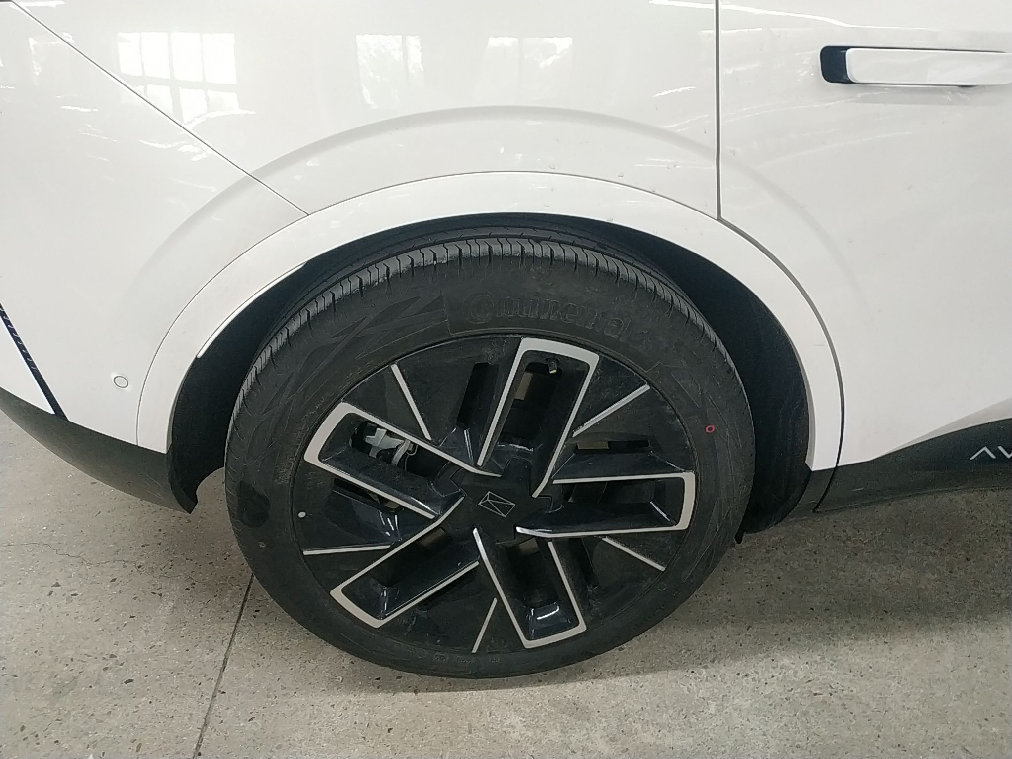 阿维塔11 2023款 长续航单电机版 5座