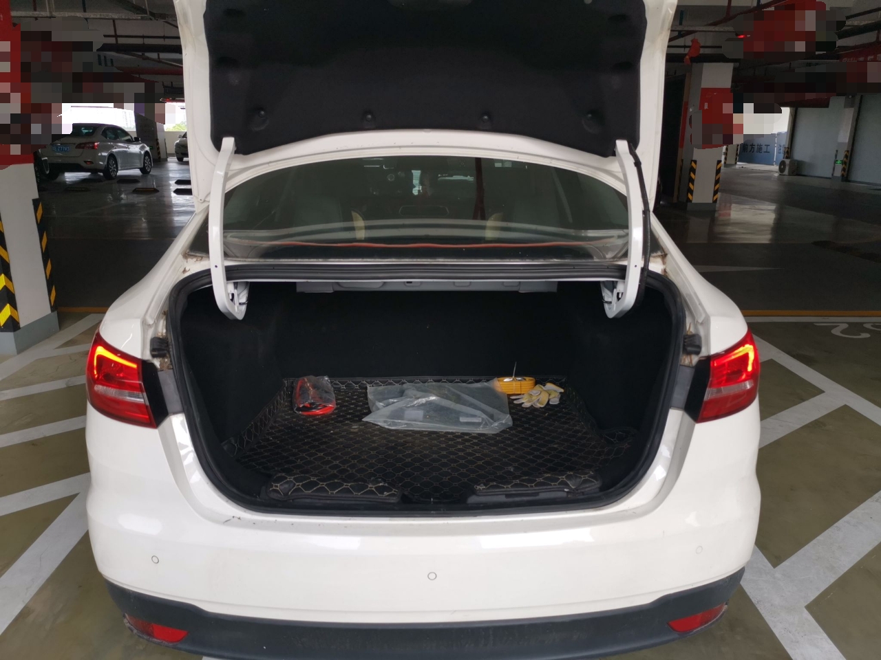 福特 福睿斯 2019款 改款 1.5L 自动悦享型 国VI