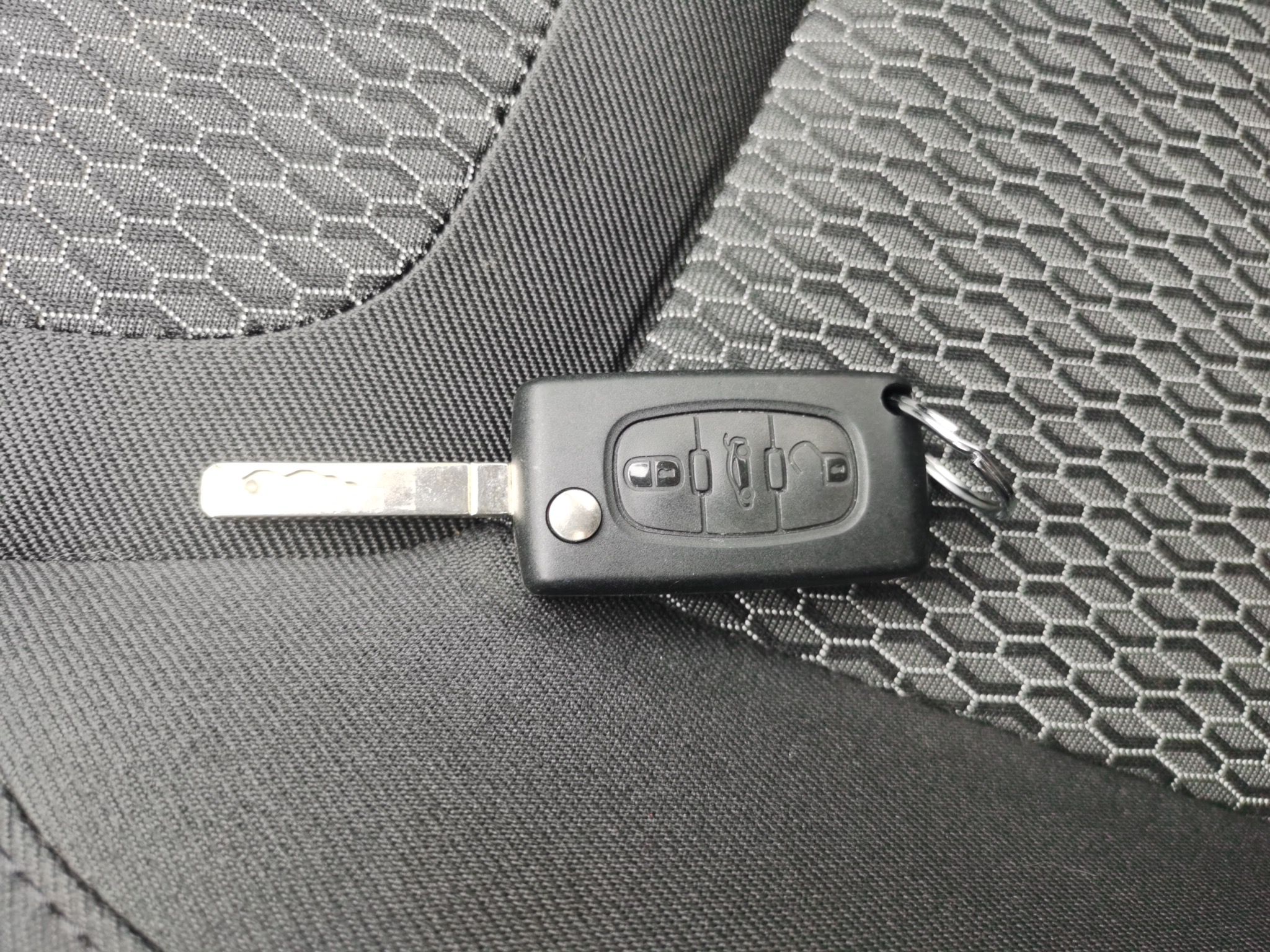 标致308 2014款 乐享版 经典 1.6L 自动风尚型