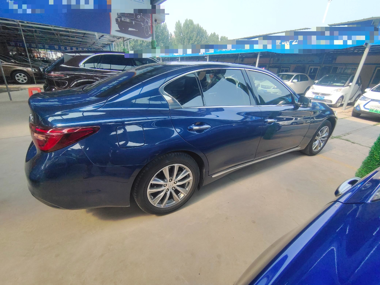 英菲尼迪Q50L 2018款 2.0T 舒适版 国VI