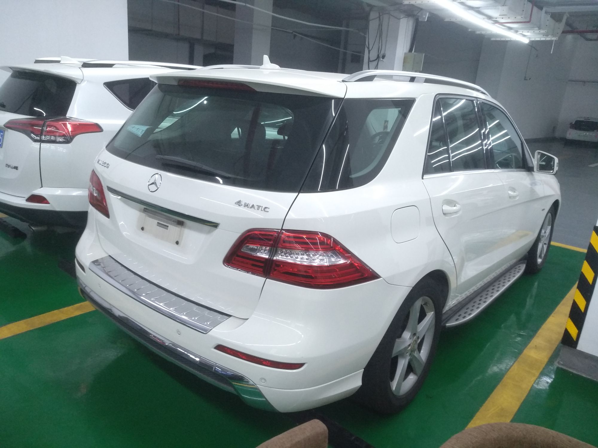 奔驰M级 2012款 ML 350 动感型(进口)