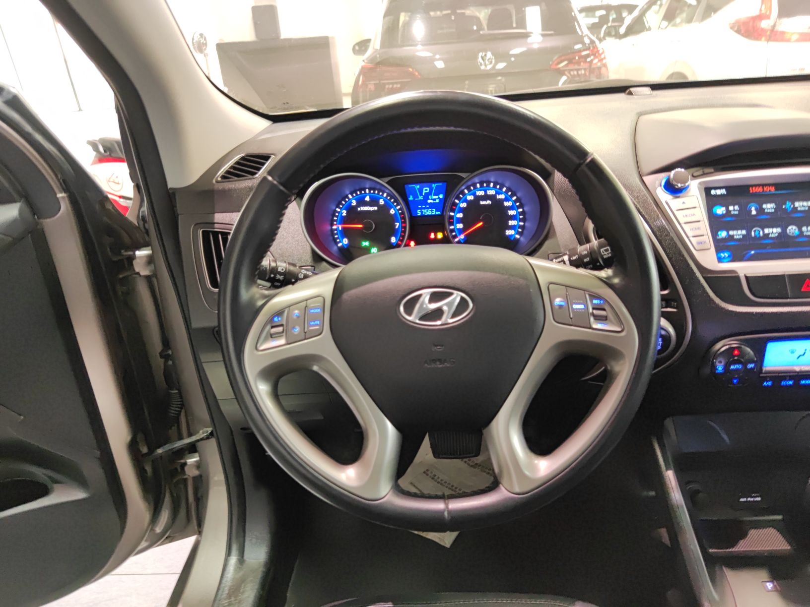 现代ix35 2013款 2.0L 自动两驱智能型GLS 国V