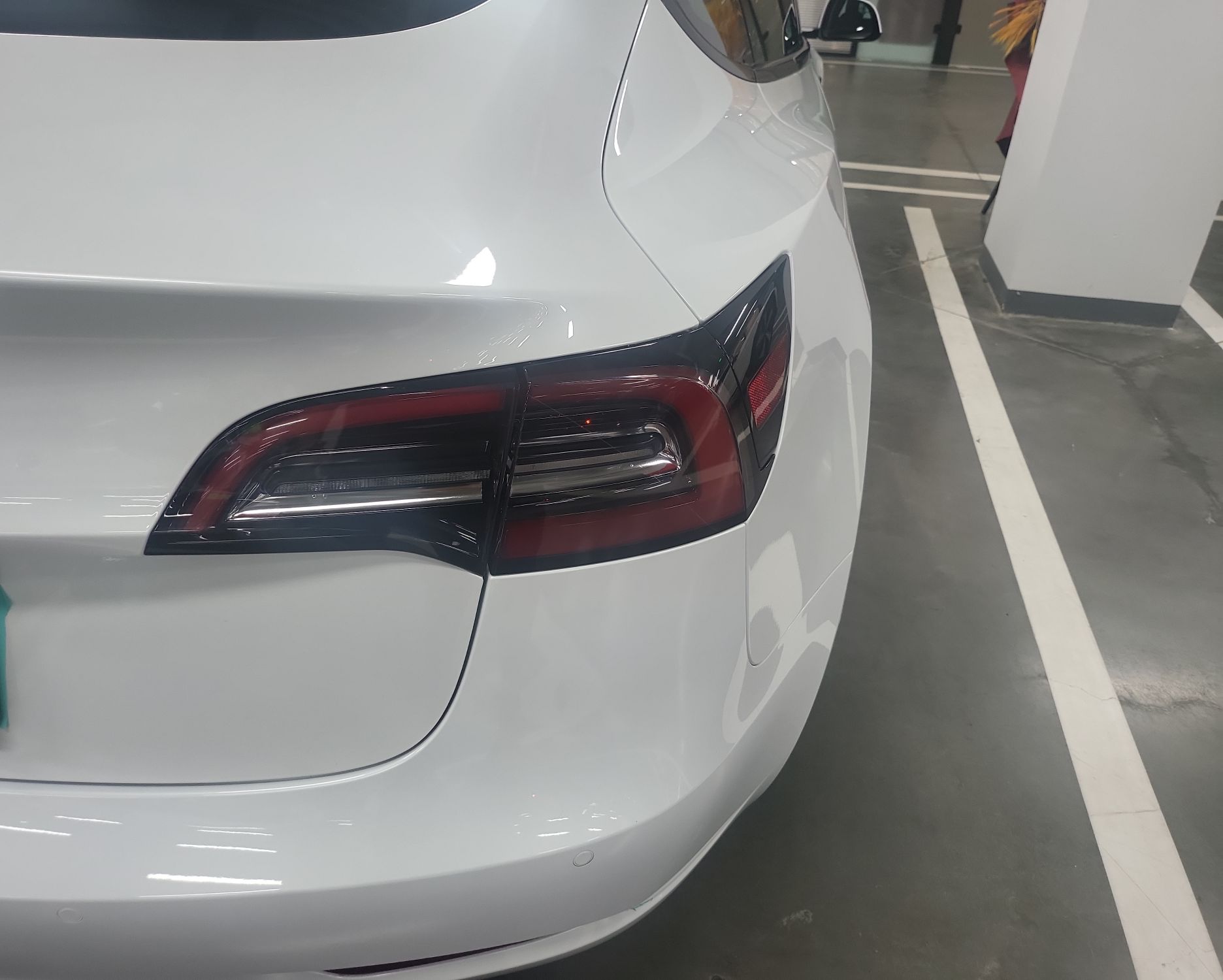 特斯拉 Model 3 2021款 标准续航后驱升级版