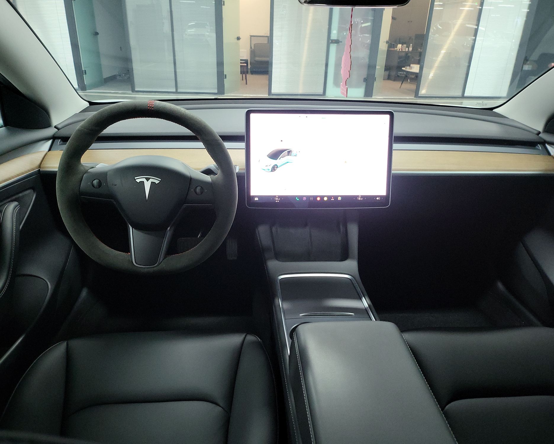 特斯拉 Model 3 2021款 标准续航后驱升级版