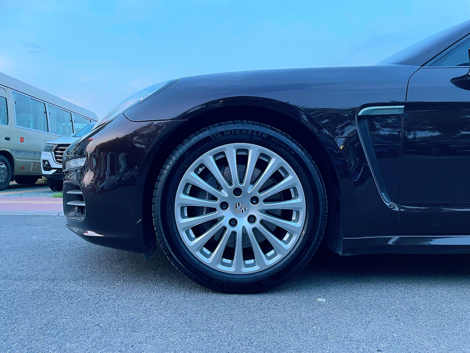 保时捷 2014款 Panamera 4 3.0T车身外观35