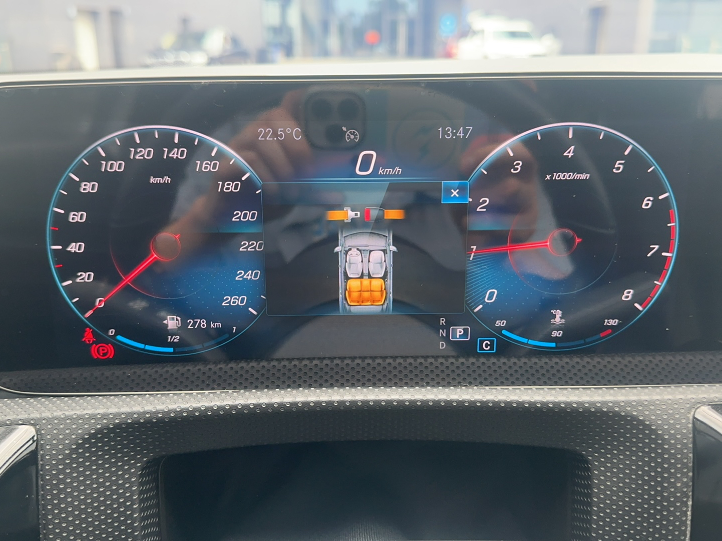 奔驰A级(进口) 2021款 A 200 动感型局部细节14