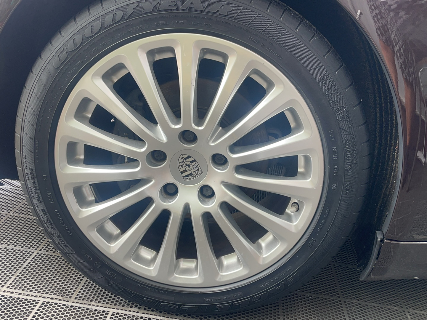 保时捷 2014款 Panamera 4 3.0T车身外观56