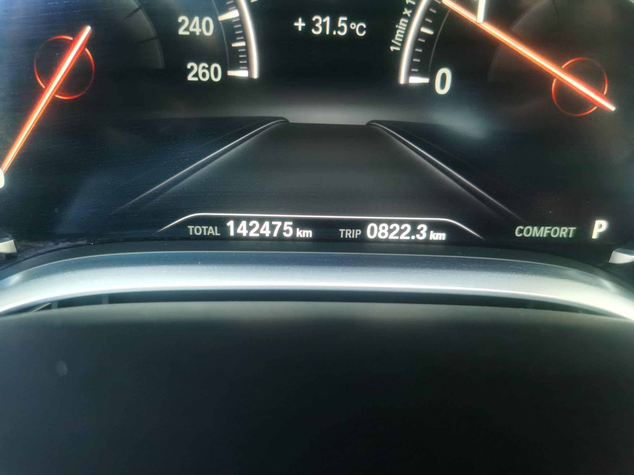 宝马7系 2017款 730Li 领先型中控内饰15