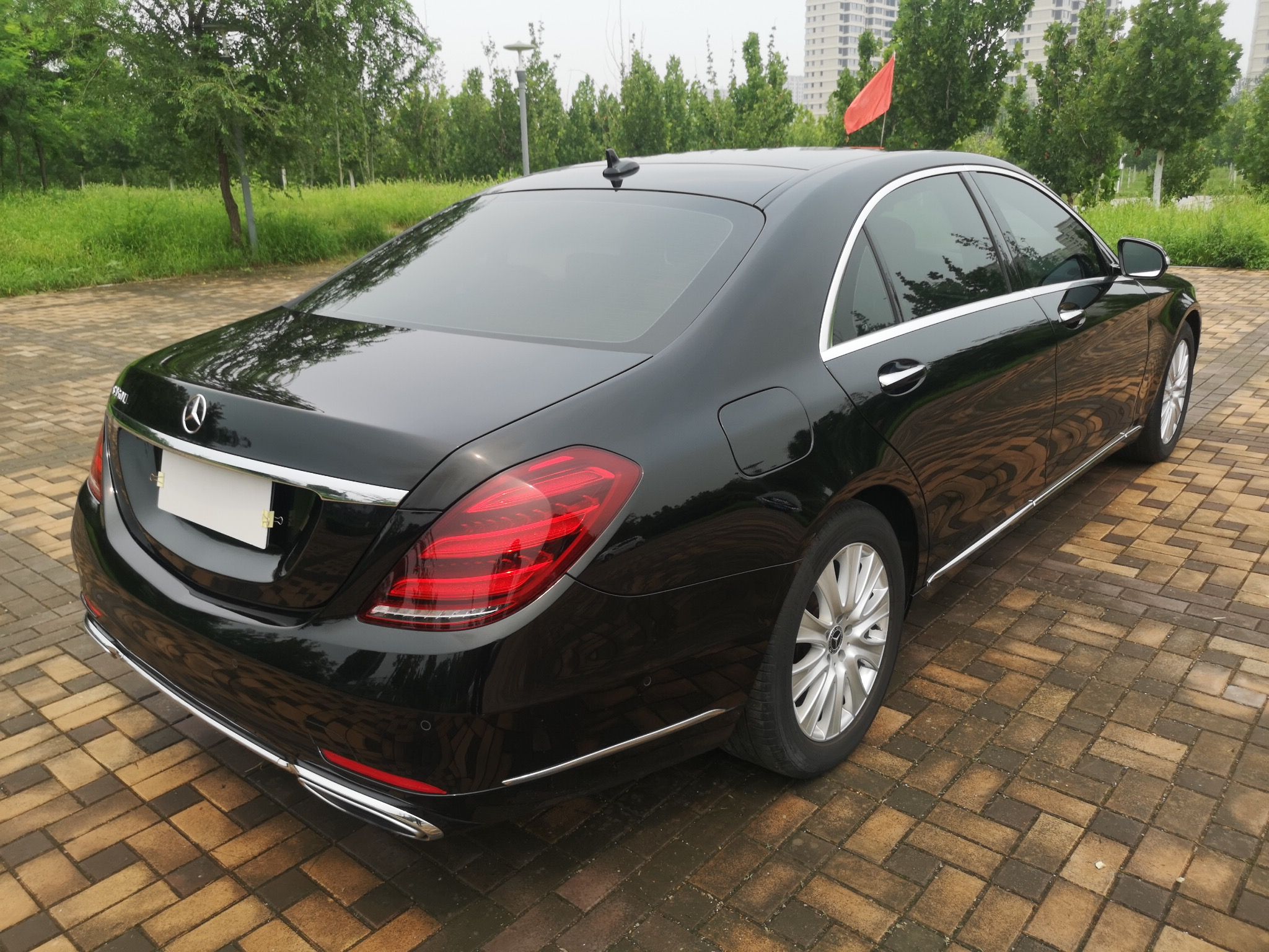 奔驰S级 2019款 S 320 L车身外观6003