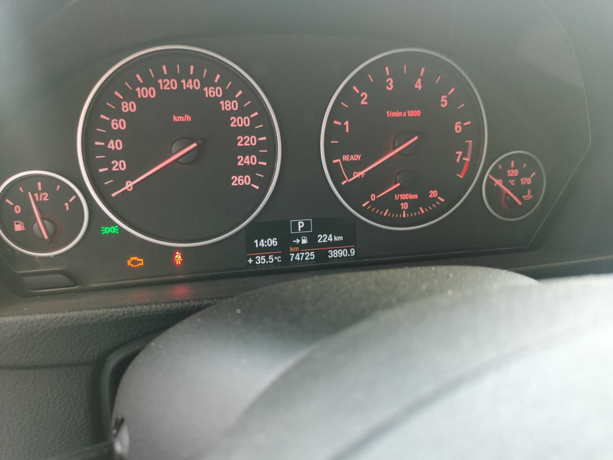 宝马3系 2014款 320Li 时尚型中控内饰15