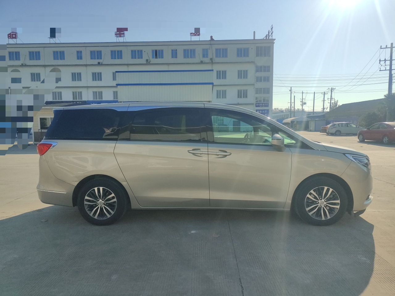 别克GL8 2018款 ES 28T 豪华型 国VI车身外观6002